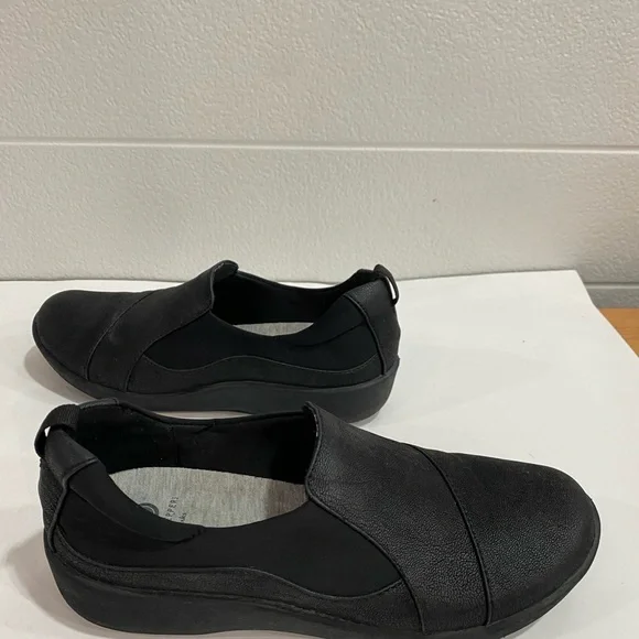 Clark Cloud Stepper Slip On Shoes Women’s 7 Black - Picture 3 of 7